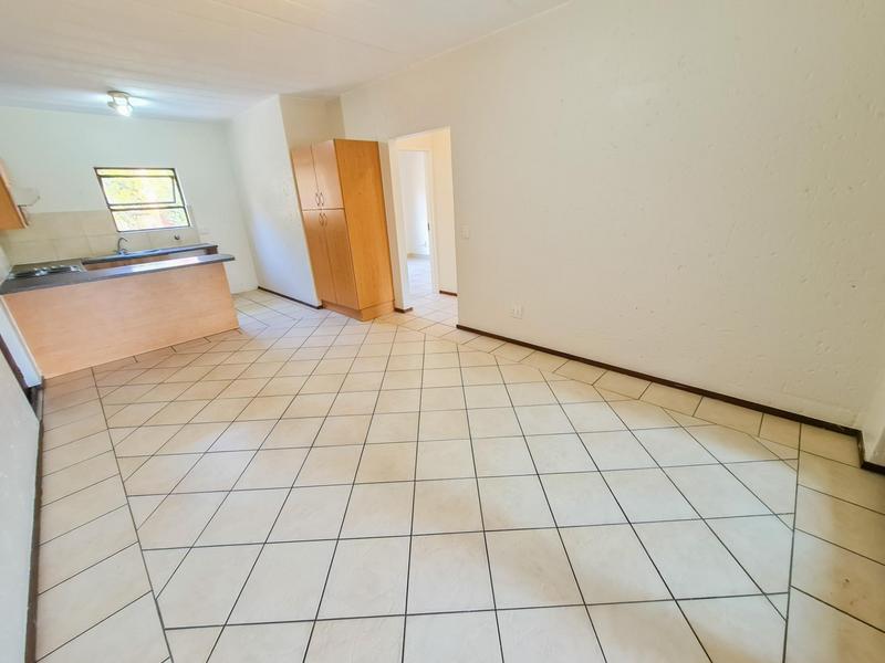 2 Bedroom Property for Sale in Douglasdale Gauteng