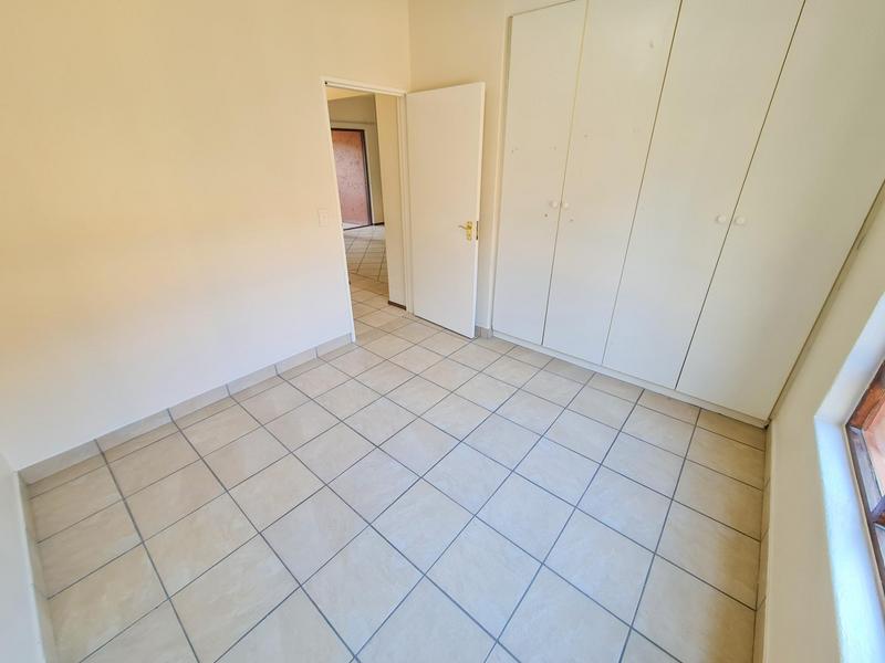 2 Bedroom Property for Sale in Douglasdale Gauteng