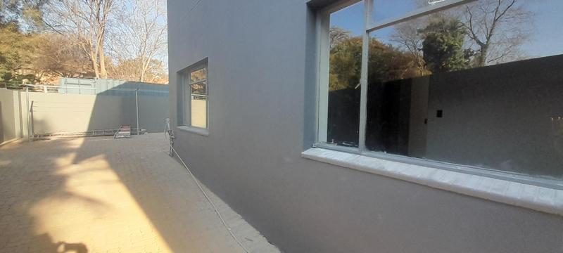 To Let 2 Bedroom Property for Rent in Eldoraigne Gauteng