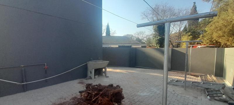 To Let 2 Bedroom Property for Rent in Eldoraigne Gauteng