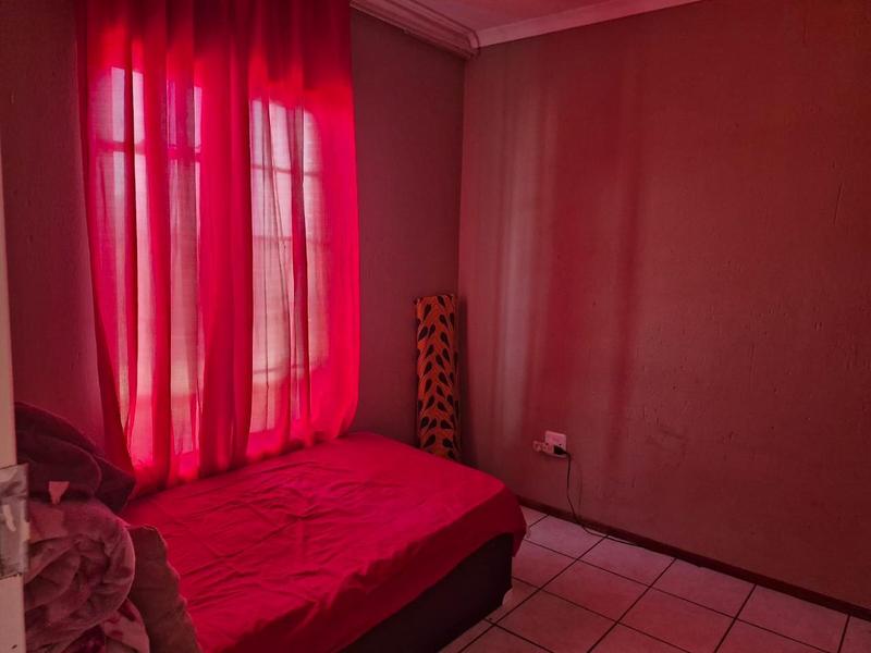 2 Bedroom Property for Sale in Comet Gauteng