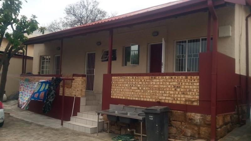 6 Bedroom Property for Sale in Yeoville Gauteng