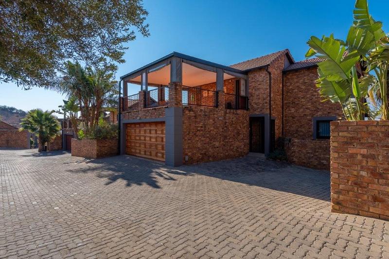 4 Bedroom Property for Sale in Meyersdal Gauteng