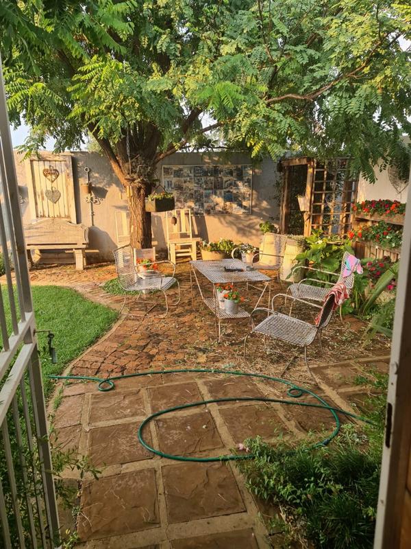 5 Bedroom Property for Sale in Vaalview Gauteng