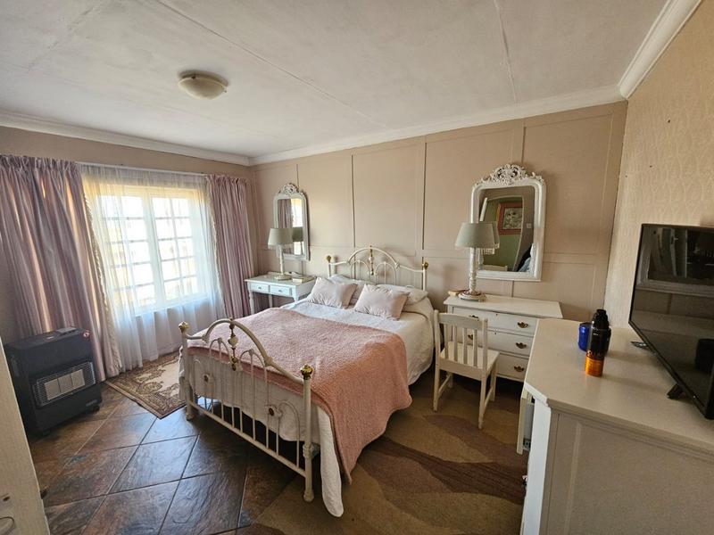 5 Bedroom Property for Sale in Vaalview Gauteng