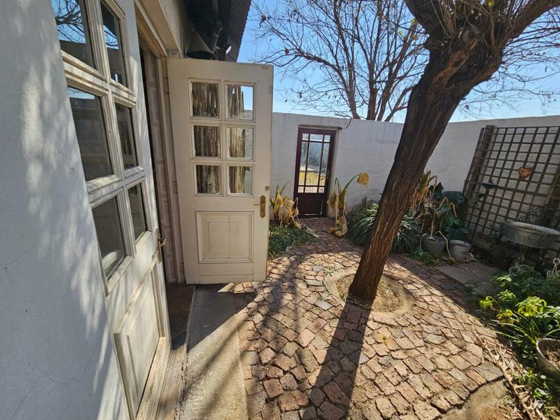 5 Bedroom Property for Sale in Vaalview Gauteng