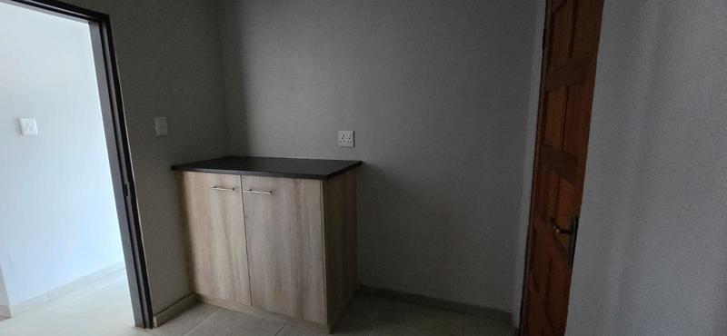 To Let 2 Bedroom Property for Rent in Elspark Gauteng