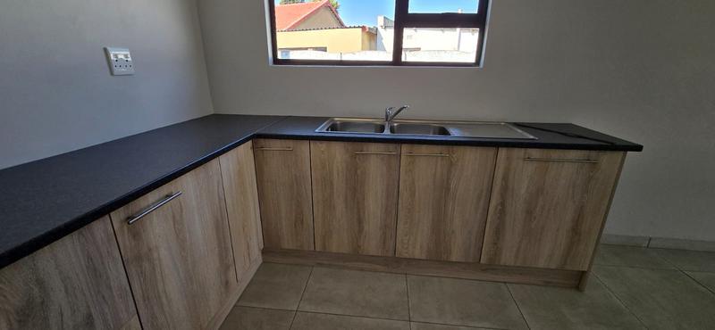 To Let 2 Bedroom Property for Rent in Elspark Gauteng