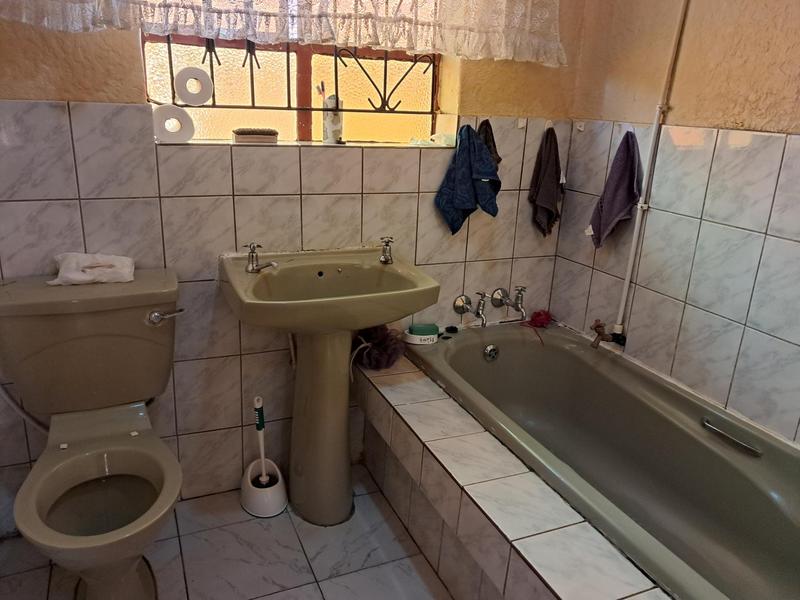 2 Bedroom Property for Sale in Soshanguve Gauteng