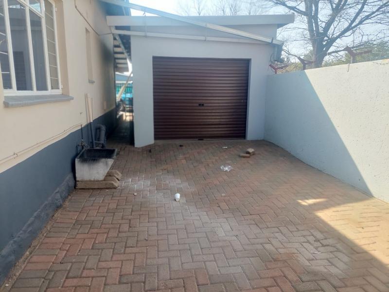 4 Bedroom Property for Sale in Randgate Gauteng