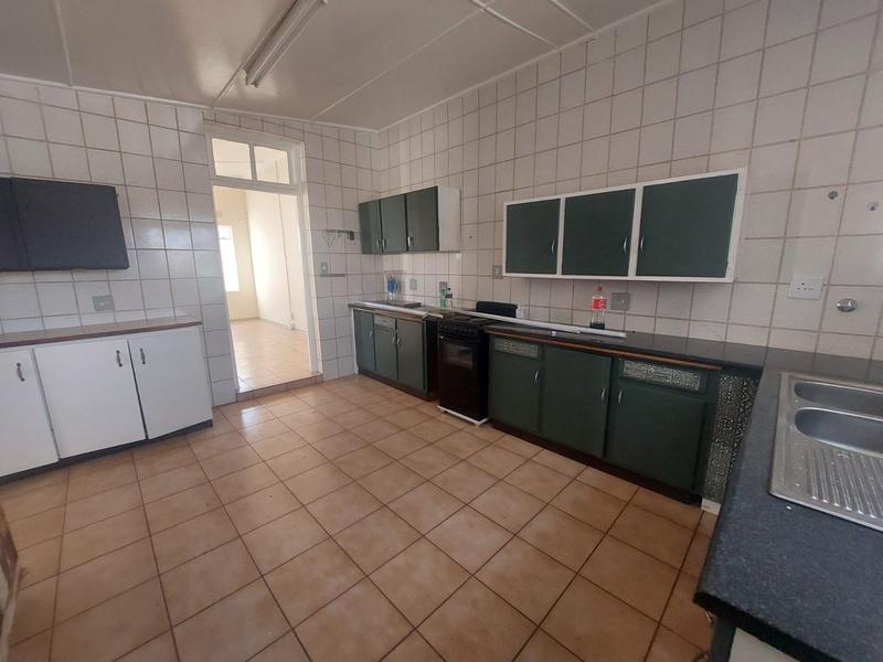 4 Bedroom Property for Sale in Randgate Gauteng