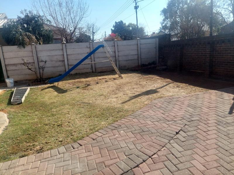 4 Bedroom Property for Sale in Randgate Gauteng