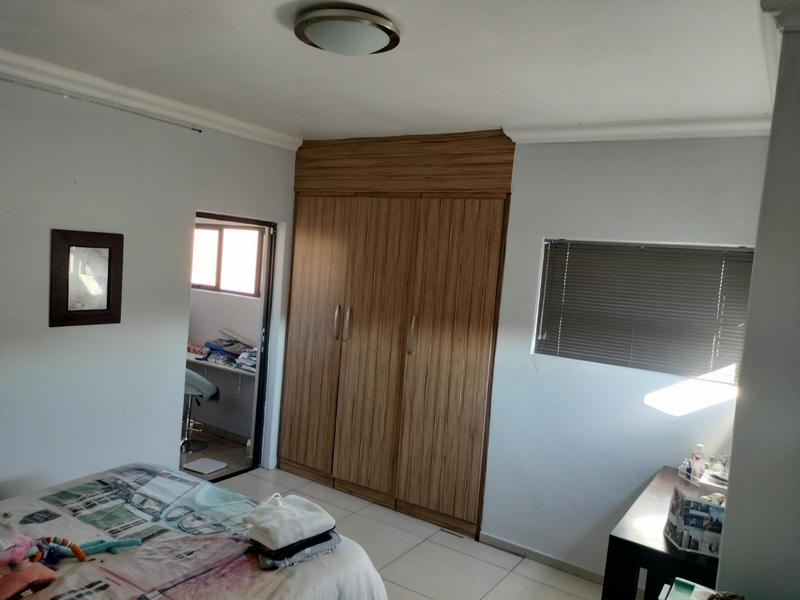 4 Bedroom Property for Sale in Pierre Van Ryneveld Gauteng