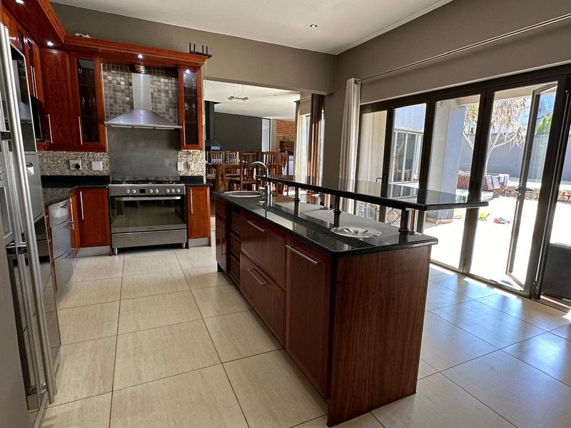 4 Bedroom Property for Sale in Midstream Estate Gauteng