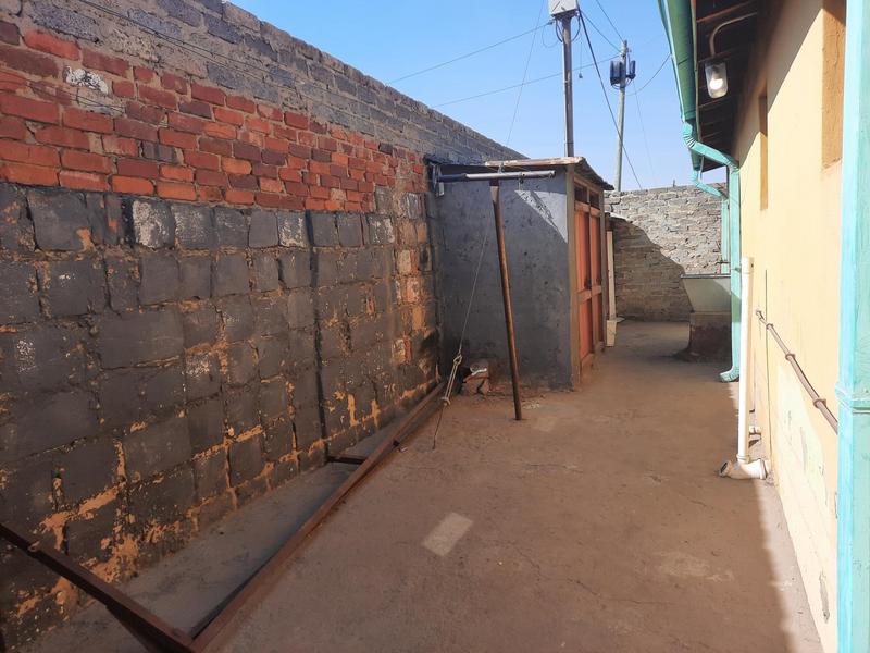 18 Bedroom Property for Sale in Sharpeville Gauteng