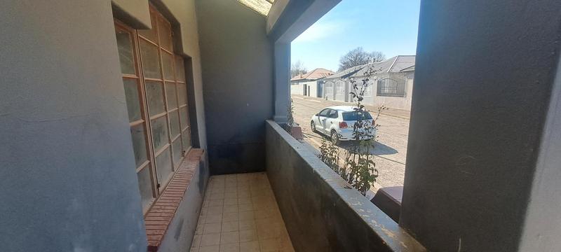 To Let 3 Bedroom Property for Rent in Brixton Gauteng