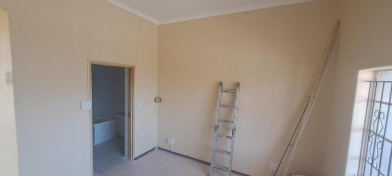 To Let 3 Bedroom Property for Rent in Brixton Gauteng