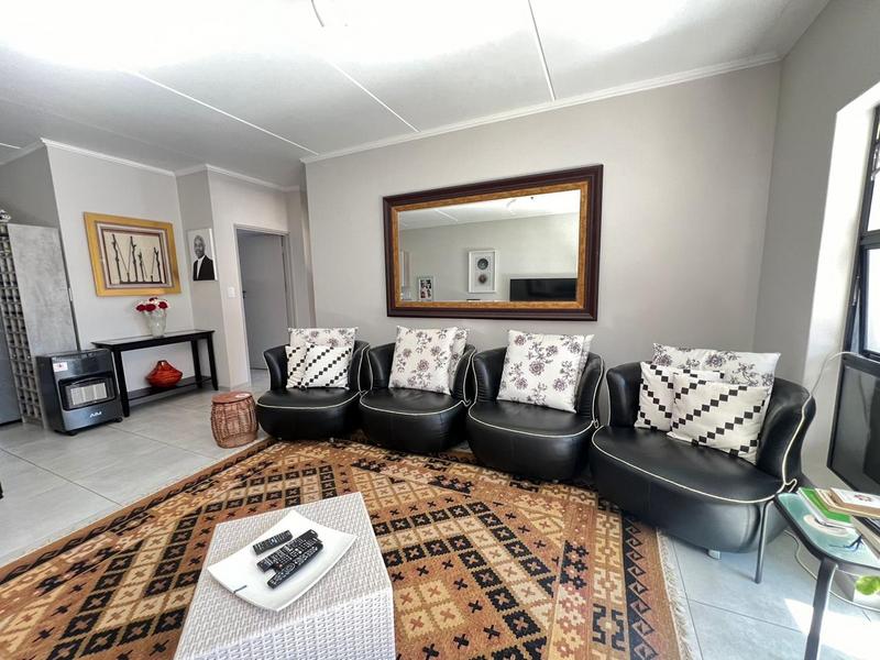 3 Bedroom Property for Sale in Glen Marais Gauteng