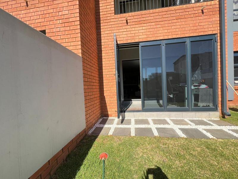 3 Bedroom Property for Sale in Glen Marais Gauteng