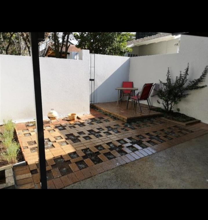 To Let 1 Bedroom Property for Rent in Bordeaux Gauteng