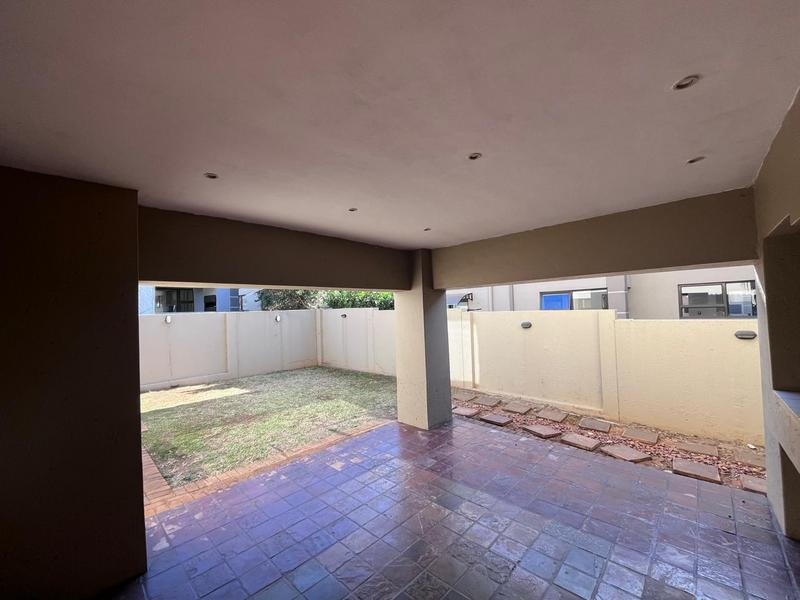 To Let 3 Bedroom Property for Rent in Ruimsig Gauteng