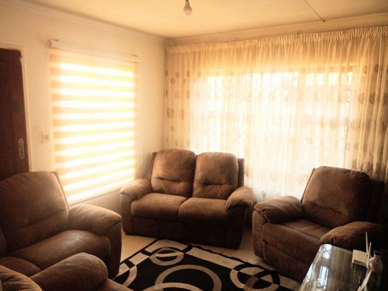 3 Bedroom Property for Sale in Bekkersdal Gauteng