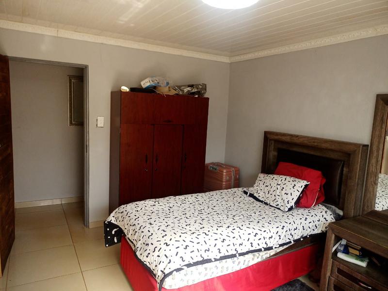 3 Bedroom Property for Sale in Bekkersdal Gauteng