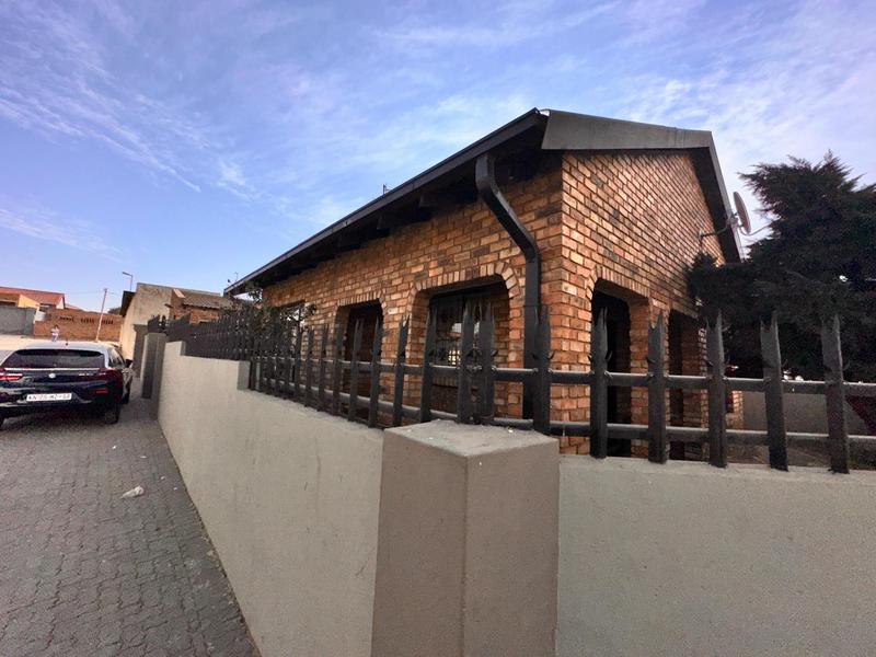 2 Bedroom Property for Sale in Ivory Park Gauteng