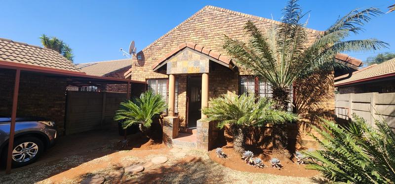 2 Bedroom Property for Sale in Theresa Park Gauteng