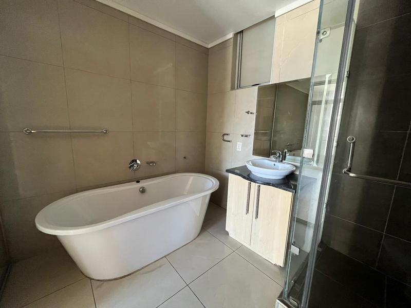 1 Bedroom Property for Sale in Sandton Central Gauteng