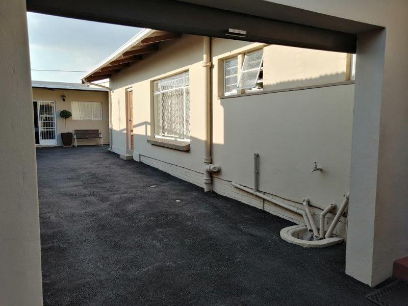 To Let 1 Bedroom Property for Rent in Primrose Gauteng