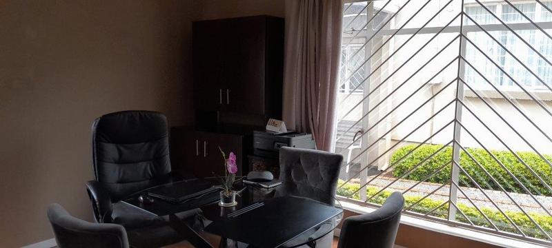 To Let 1 Bedroom Property for Rent in Primrose Hill Gauteng