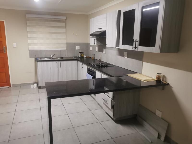 2 Bedroom Property for Sale in Florida Gauteng