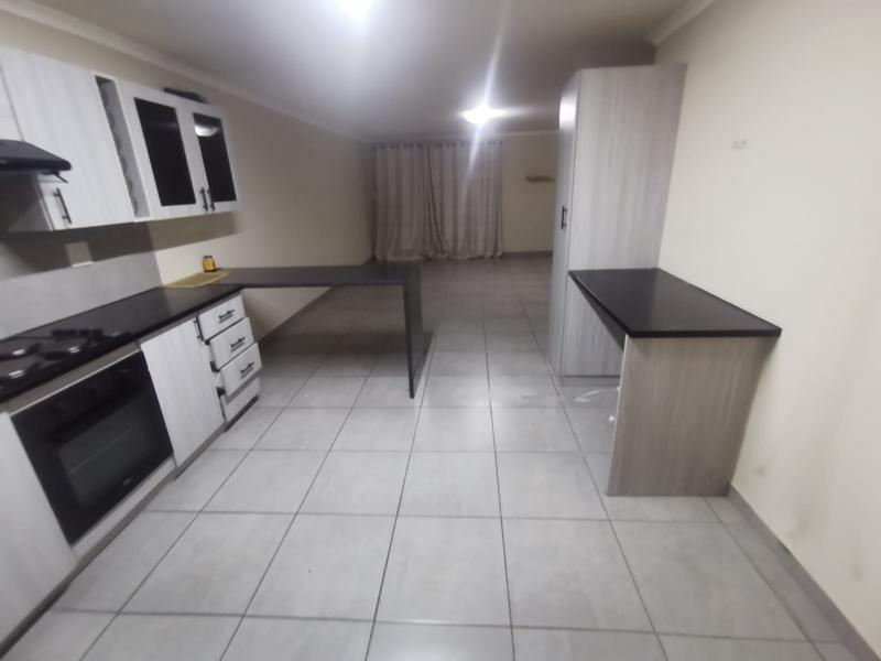 2 Bedroom Property for Sale in Florida Gauteng