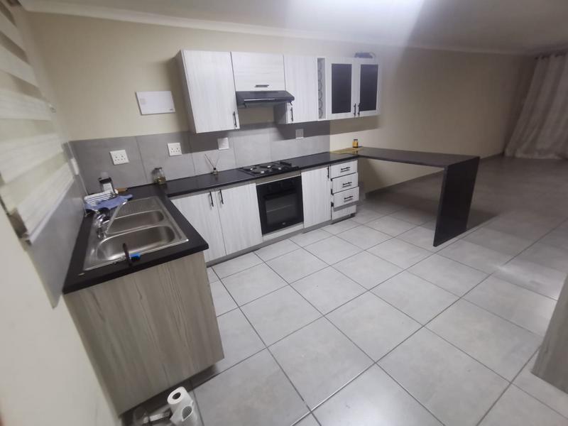 2 Bedroom Property for Sale in Florida Gauteng