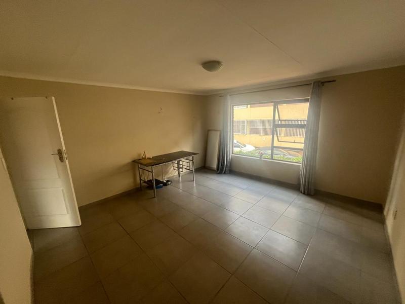 2 Bedroom Property for Sale in Florida Gauteng