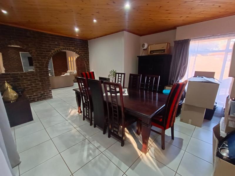 4 Bedroom Property for Sale in Wonderboom Gauteng