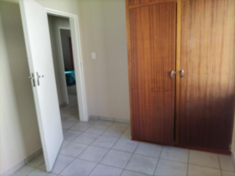 3 Bedroom Property for Sale in Mountain View Gauteng