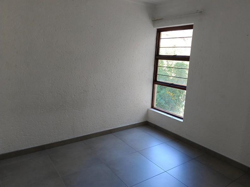 To Let 2 Bedroom Property for Rent in Paulshof Gauteng