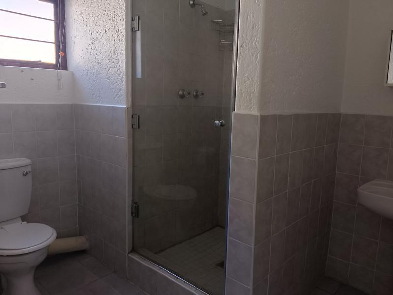 To Let 2 Bedroom Property for Rent in Paulshof Gauteng