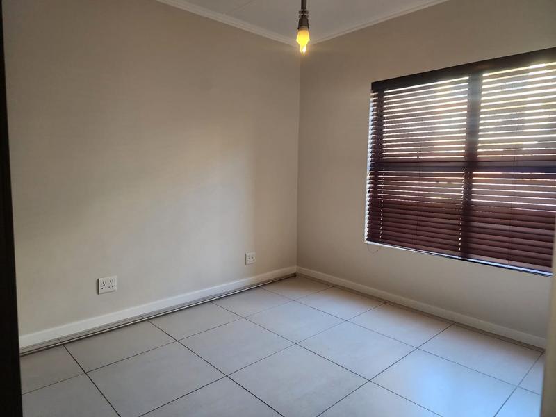 To Let 3 Bedroom Property for Rent in Kyalami Hills Gauteng