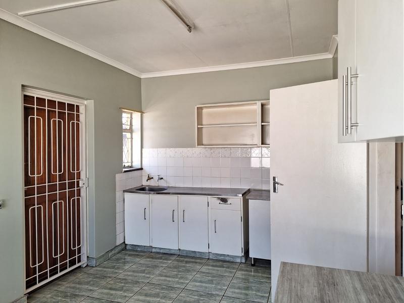 To Let 3 Bedroom Property for Rent in Casseldale Gauteng