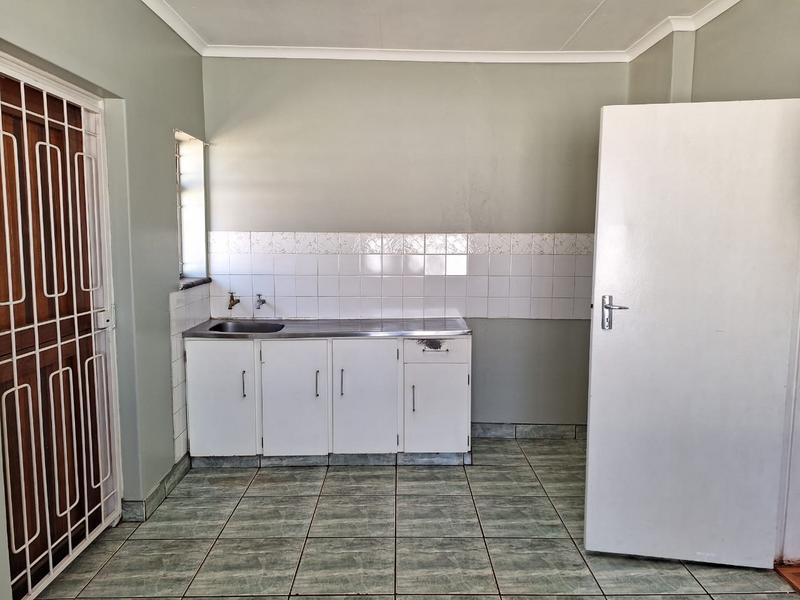 To Let 3 Bedroom Property for Rent in Casseldale Gauteng