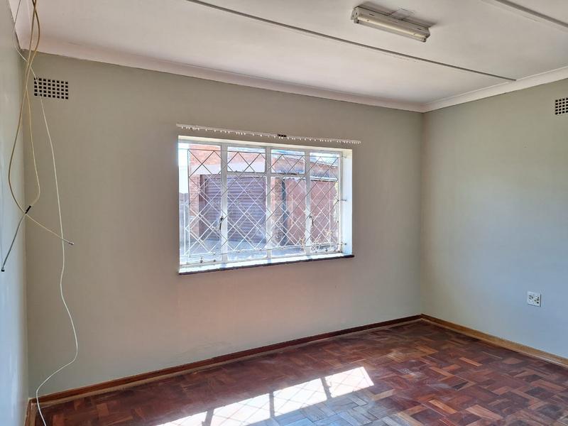 To Let 3 Bedroom Property for Rent in Casseldale Gauteng