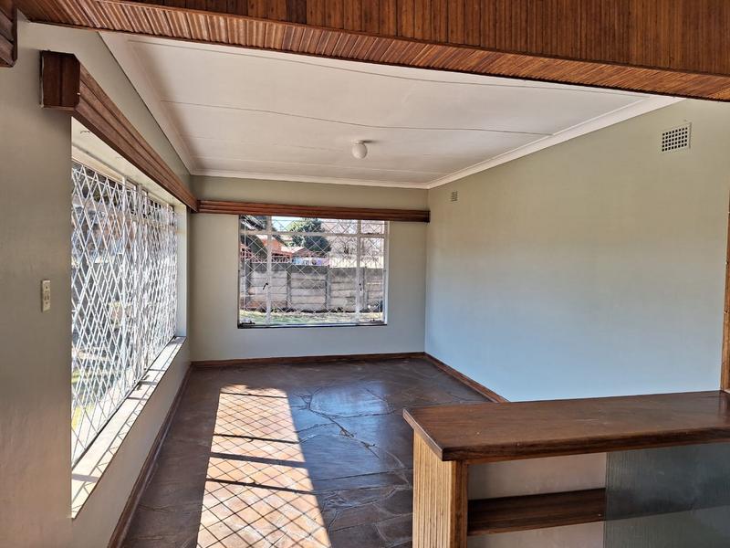 To Let 3 Bedroom Property for Rent in Casseldale Gauteng