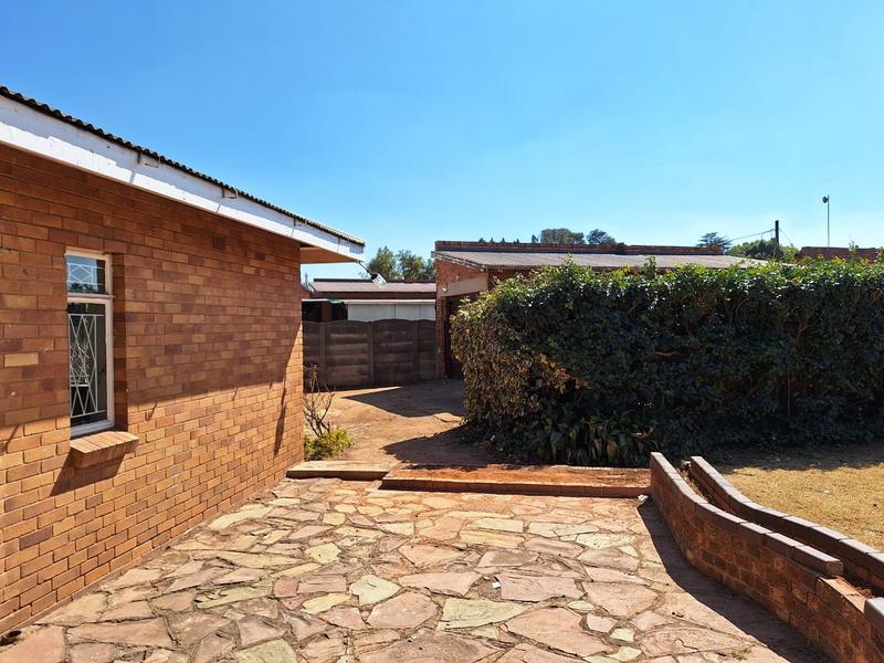 To Let 3 Bedroom Property for Rent in Casseldale Gauteng