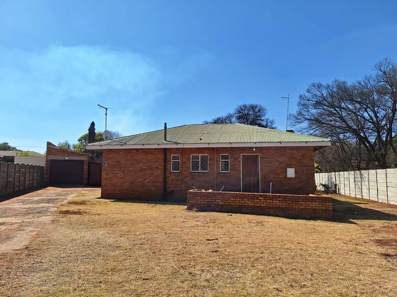 To Let 3 Bedroom Property for Rent in Casseldale Gauteng