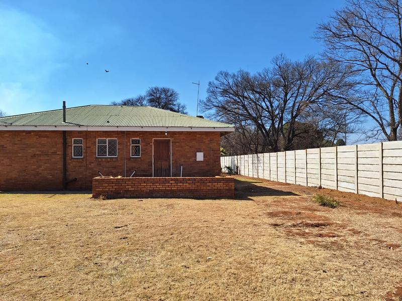 To Let 3 Bedroom Property for Rent in Casseldale Gauteng