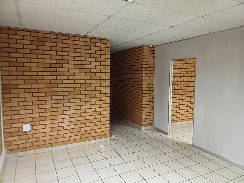 To Let commercial Property for Rent in Hennopspark Gauteng