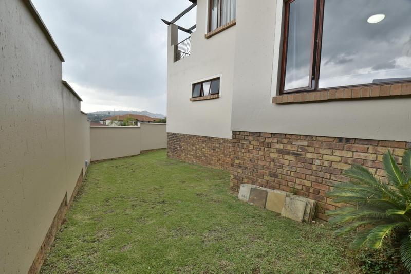 3 Bedroom Property for Sale in Glenvista Gauteng